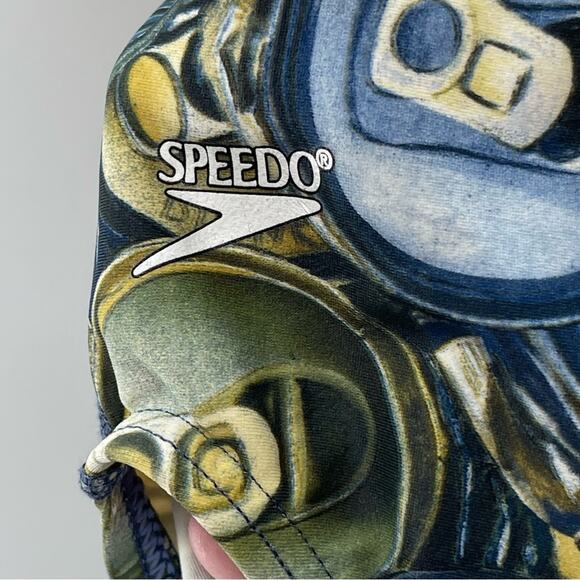 Speedo Soda Can Pop Collage Art to Wear Flyback One Piece
Swimsuit Size 34 / 10 - Picture 5 of 9